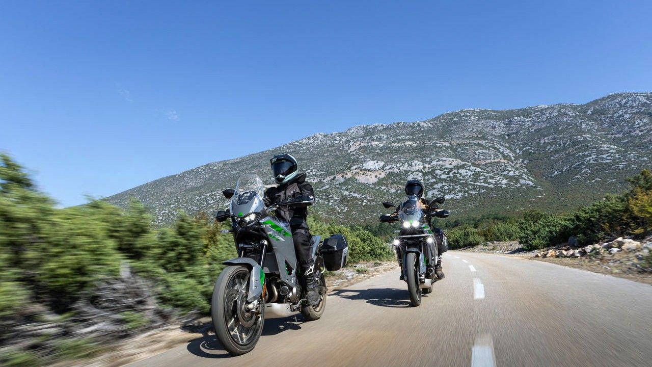 Kawasaki KLE650 2027 : le trail bicylindre de 649 cm³ qui vise la Ténéré 700