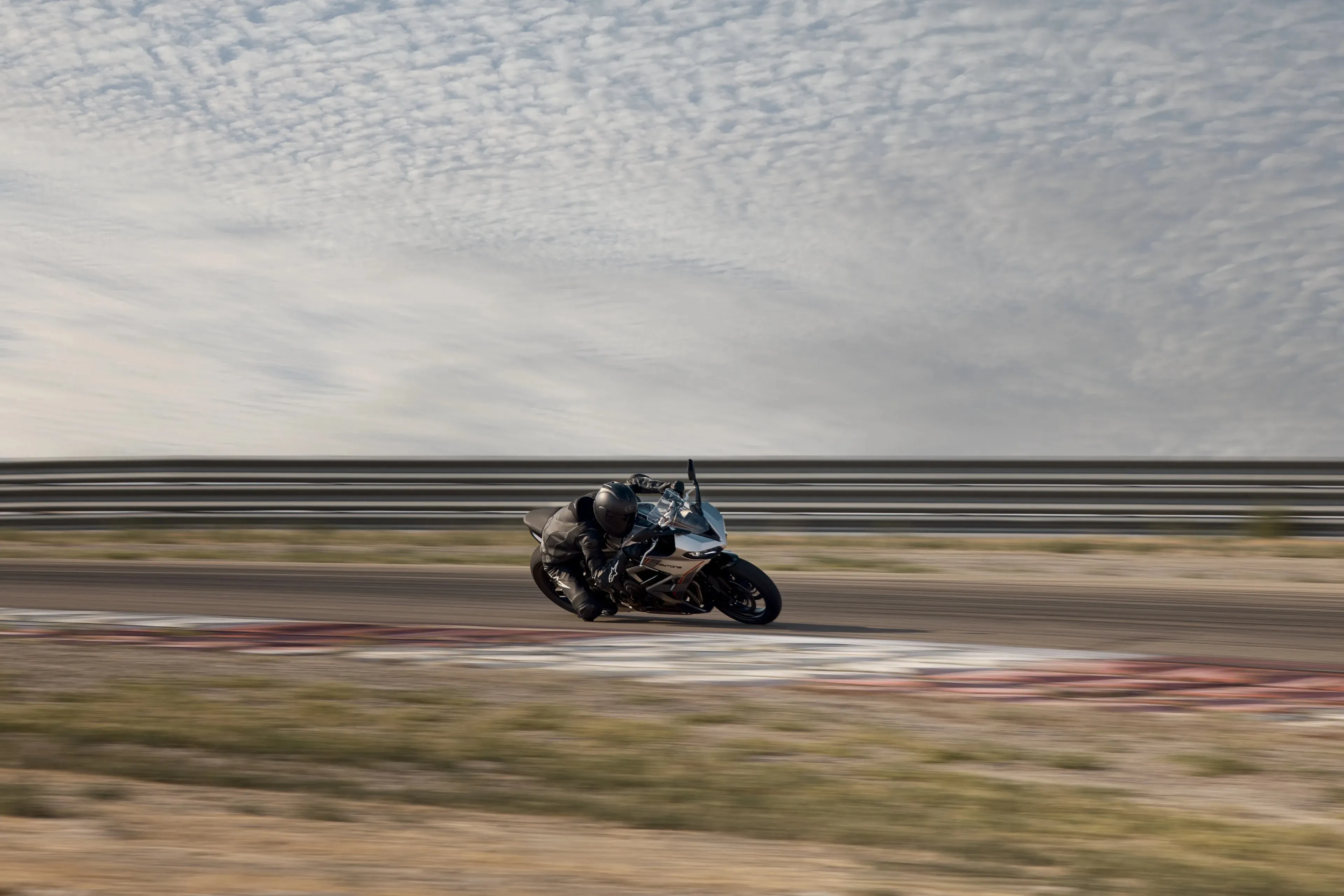Triumph Daytona 660